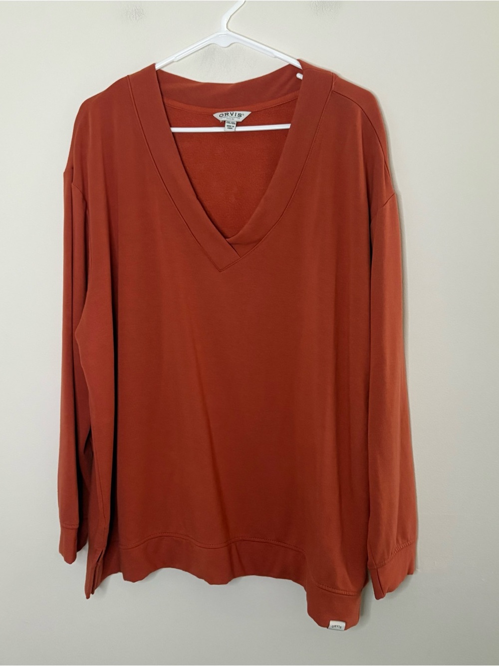 Orvis Sweatshirt Womens XXL Orange Super Soft V Neck Pullover Casual Beachy Fall